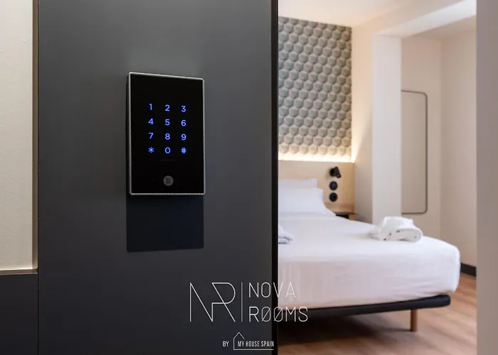 Novarooms By Myhousespain Πανσιόν Χιχόν